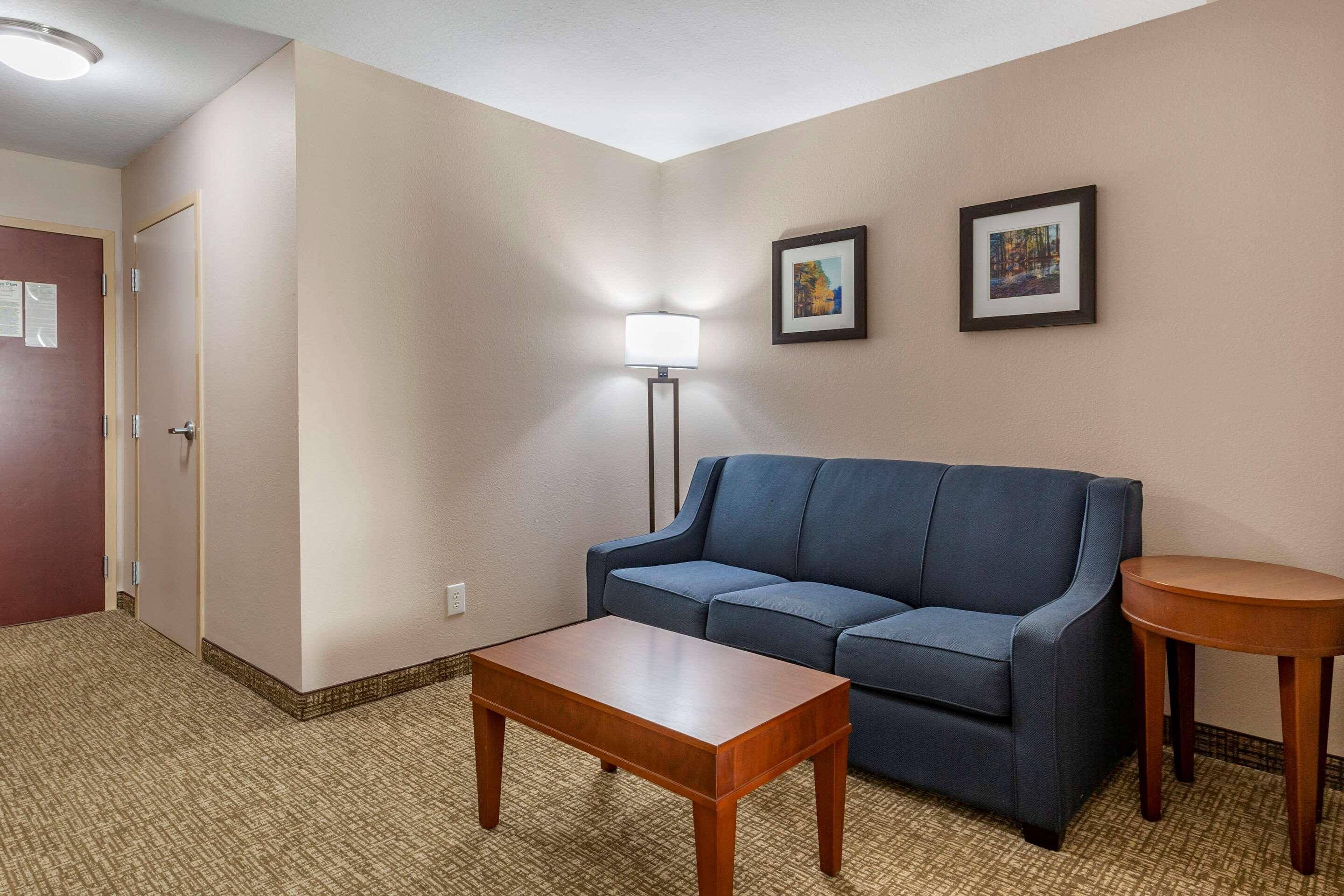 Comfort Inn Smithfield Near I-95 Exterior photo